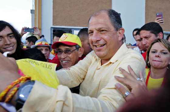 ELECCIONES PRESIDENCIALES EN COSTA RICA