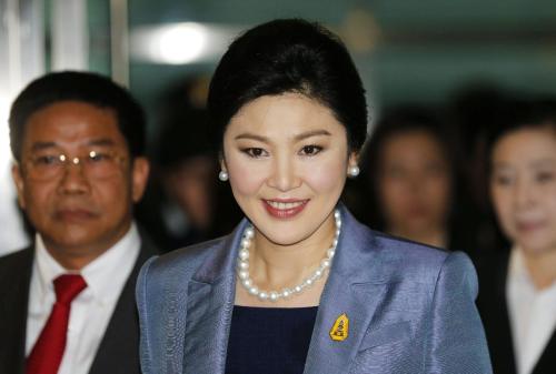 SHINAWATRA ES DESTITUIDA EN TAILANDIA
