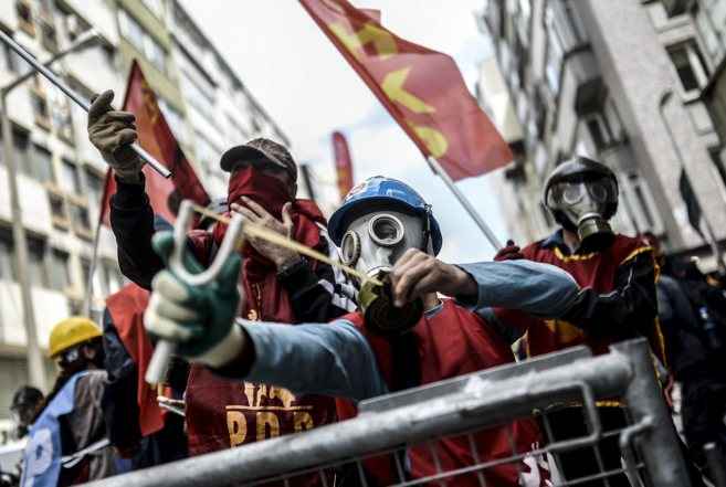 CONFLICTO CON LOS MINEROS EN TURQUÍA TRAS EL ACCIDENTE