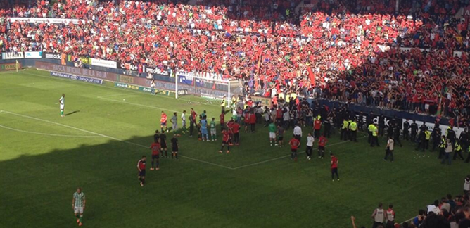 UNA AVALANCHA PARALIZA UN PARTIDO DE FÚTBOL