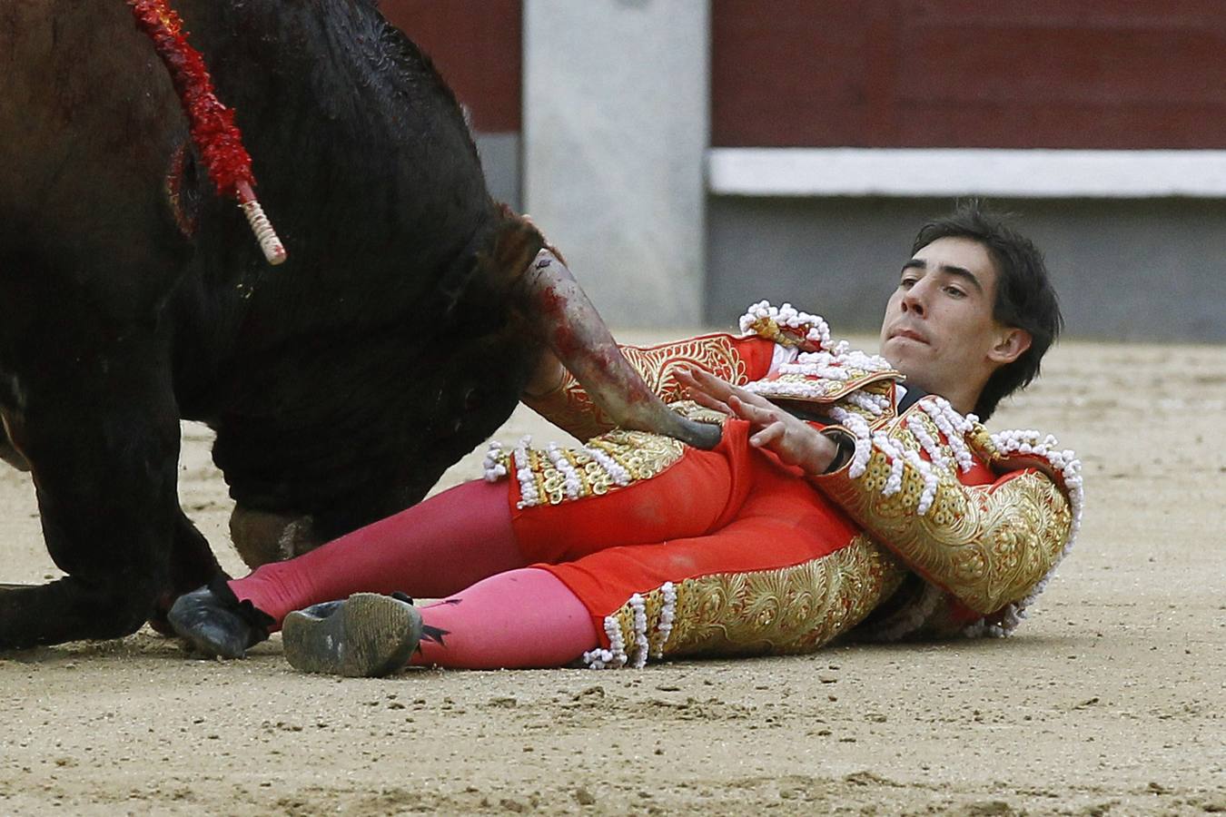 EN EL SEGUNDO TORO... ¡A CASA TODO EL MUNDO!