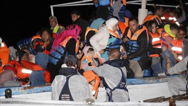 CASI MEDIO MILLAR DE NUEVOS INMIGRANTES EN ITALIA