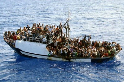 ITALIA RESCATA A 2.500 INMIGRANTES MÁS