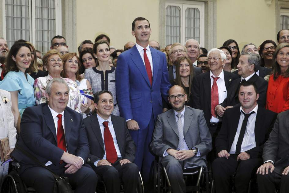 MODERNA MONARQUÍA, ACORDE CON UNA SOCIEDAD DE MERCADERES