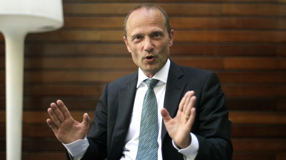 EUROPA NECESITA A LOS INMIGRANTES