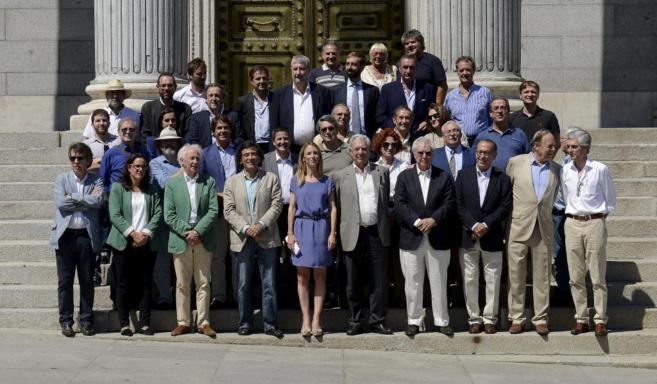 NACE LA PLATAFORMA ANTI DIÁLOGO CATALANISTA