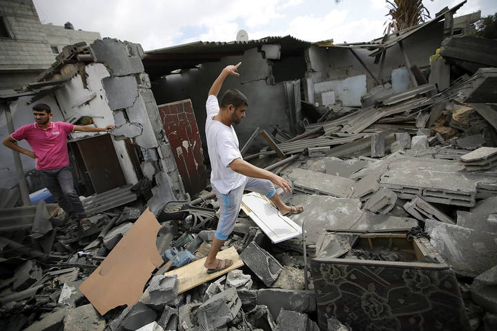 DOCE HORAS DE TREGUA HUMANITARIA EN GAZA