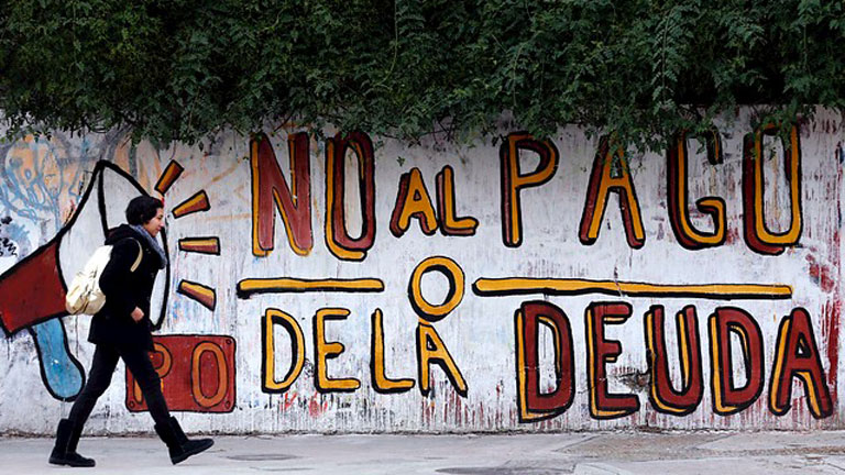 ARGENTINA SIGUE TRATANDO DE EVITAR LA SUSPENSIÓN DE PAGOS