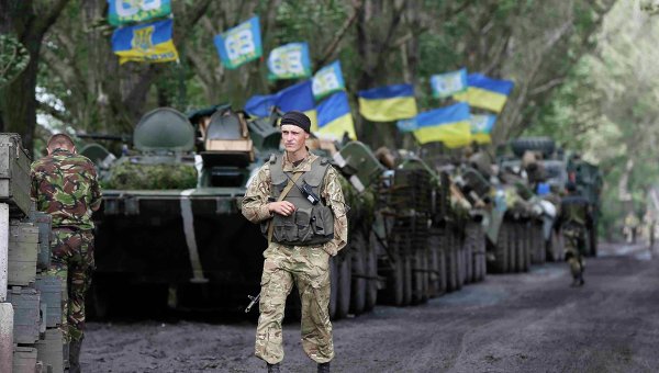 LAS FUERZAS UCRANIANAS RODEAN DONETSK