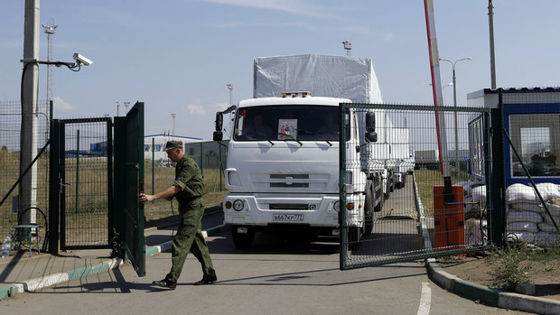 PUTIN MANDA, Y UCRANIA, EUROPA Y EEUU OBEDECEN…