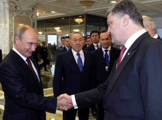 UCRANIA CON MIEDO GENERALIZADO MIENTRAS PUTIN Y POROSHENKO SE REÚNEN
