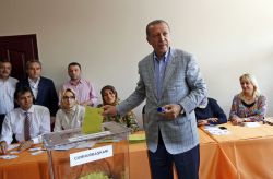 COMO YA SE SUPONÍA, GANÓ ERDOGAN EN TURQUÍA