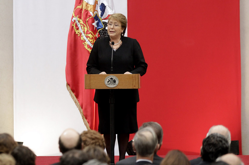 BACHELET CUMPLE SU PROMESA Y ANULA LA LEY DE AMNISTÍA DE PINOCHET