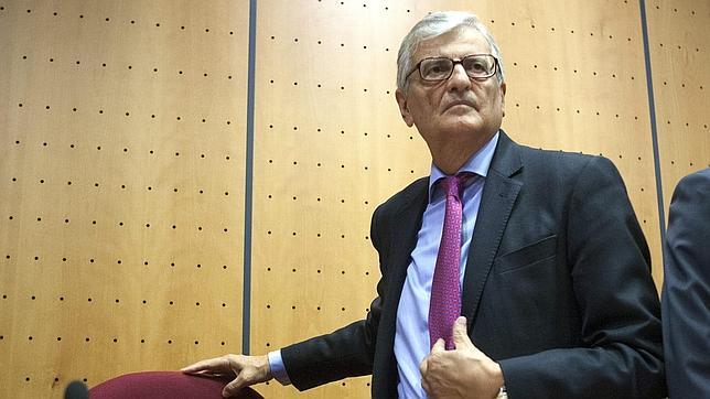 EL FISCAL NO VE DELITO EN LAS TARJETAS B DE CAJA MADRID