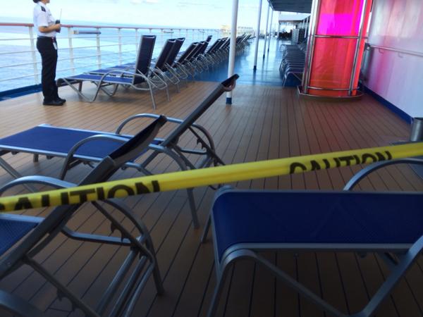 OBLIGADO A REGRESAR A EEUU EL “CRUCERO DEL ÉBOLA”