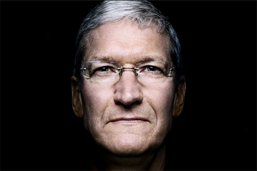 TIM COOK: SU SEXUALIDAD COMO UN BALUARTE DIVINO