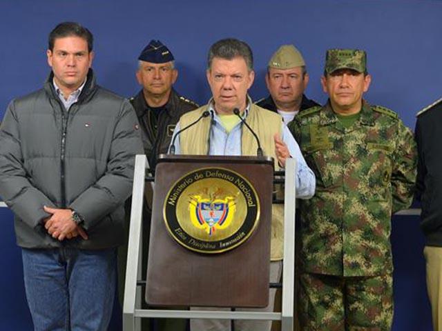 SANTOS SUSPENDE LAS CONVERSACIONES DE PAZ CON LAS FARC