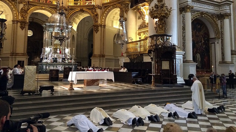 SI LA IGLESIA PIDE PERDÓN CON REPRESENTANTES ES QUE TODOS SON CÓMPLICES