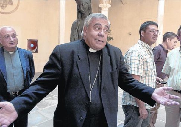 PRIMERAS DETENCIONES EN EL CLAN DE LOS CURAS PEDERASTAS