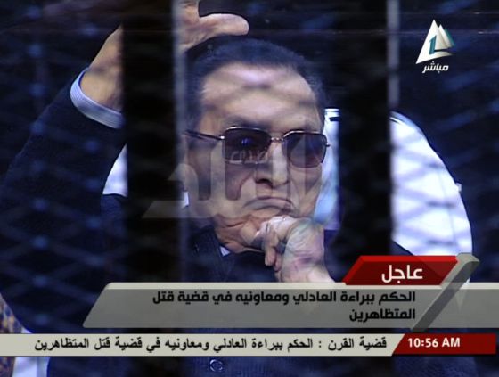 EL EX DICTADOR HOSNI MUBARAK ESTÁ PRÁCTICAMENTE EN LIBERTAD