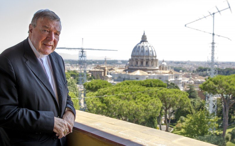 EL VATICANO TIENE OCULTA PARTE DE SU INMENSA RIQUEZA