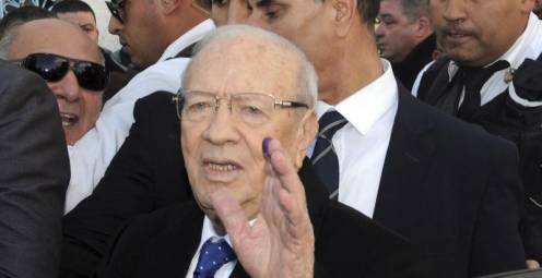 TÚNEZ ELIGE UN VENERABLE PRESIDENTE NO ISLAMISTA