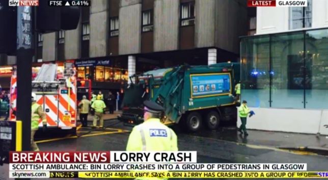 GRAVE ACCIDENTE EN EL CENTRO DE GLASGOW
