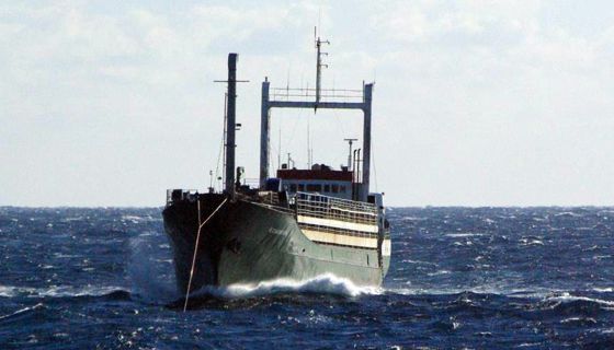 NUEVO BARCO A LA DERIVA CON CIENTOS DE INMIGRANTES