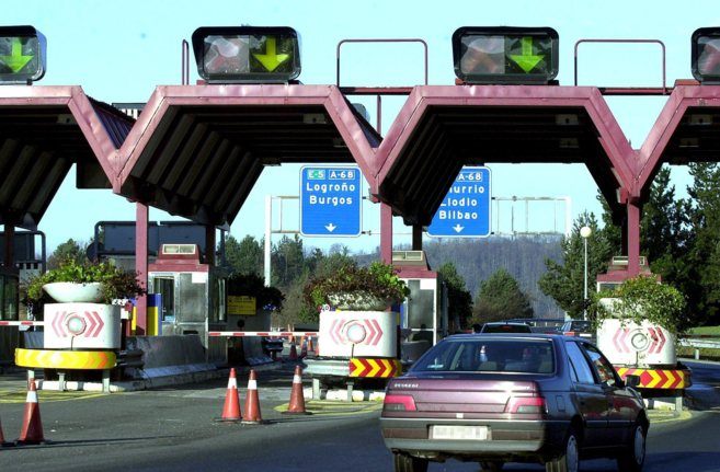 LO ÚLTIMO: BURROS POR LAS AUTOPISTAS ESPAÑOLAS