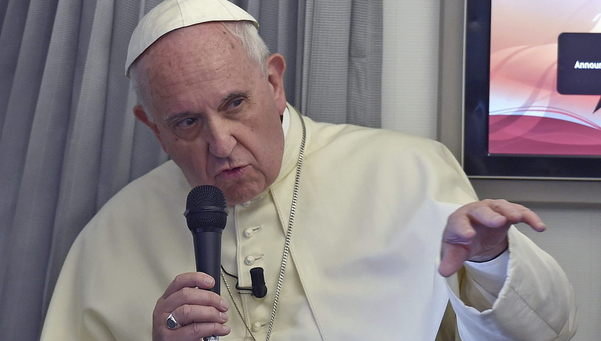 EL PAPA Y LA JUSTIFICACIÓN DE LA VIOLENCIA