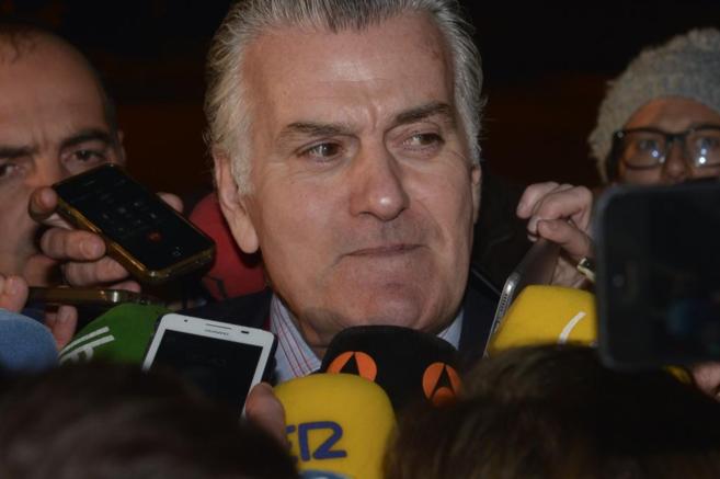 BÁRCENAS VUELVE A LA CARGA