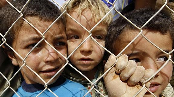 MILLONES DE NIÑOS EN GRAVÍSIMO RIESGO