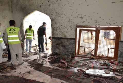 MASACRE EN MEZQUITA CHIÍ PAKISTANÍ