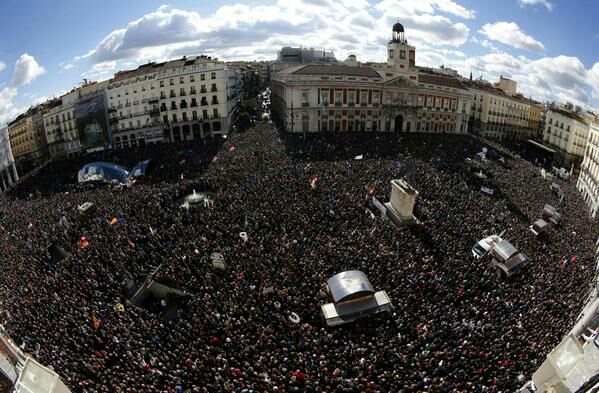 MULTITUDINARIA MARCHA DE PODEMOS