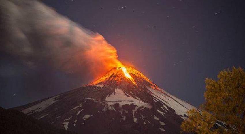 20150303 Entro erupcion Chile evacuacion