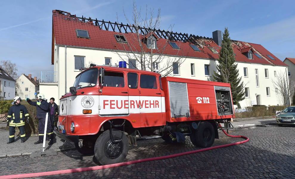 INCENDIO PROVOCADO EN UN ALBERGUE ALEMÁN DE ASILADOS