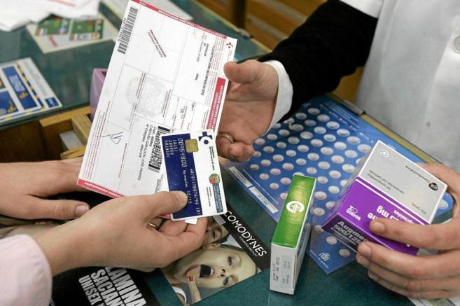 LUCHA DE COMPETENCIAS ENTRE MÉDICOS Y ENFERMEROS