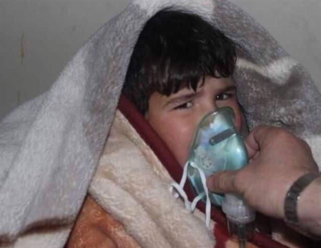 BASHAR AL-ASSAD DENUNCIA, PERO ÉL TAMBIÉN HACE…