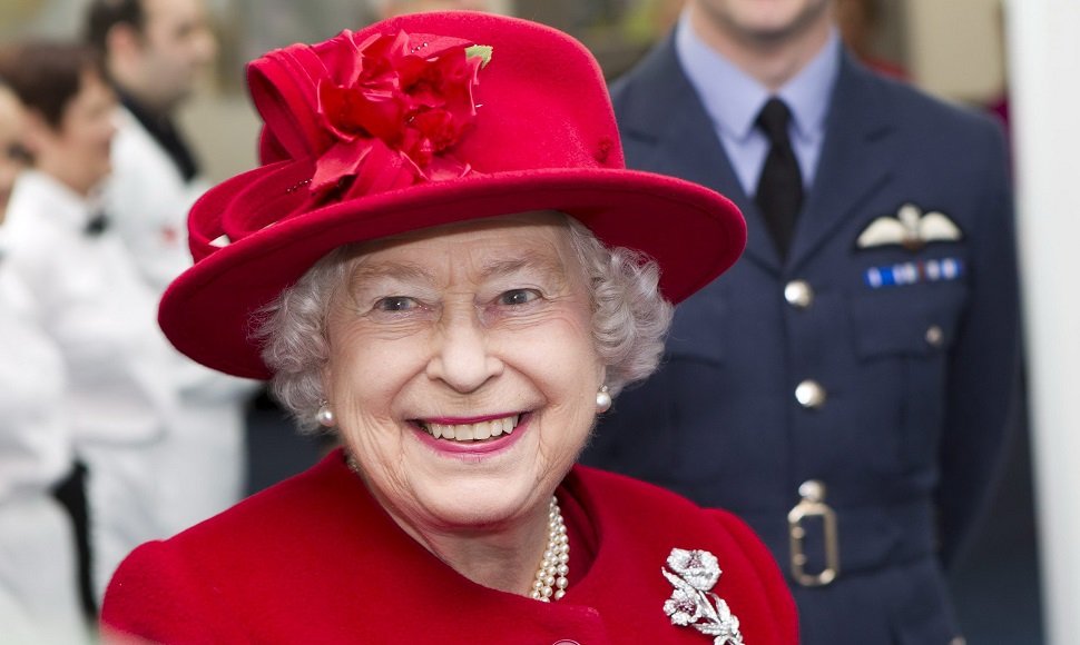 HAPPY BIRTHDAY A ISABEL II