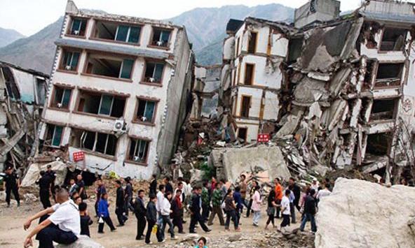 MÁS DATOS Y PRIMEROS ESPAÑOLES EVACUADOS DE NEPAL