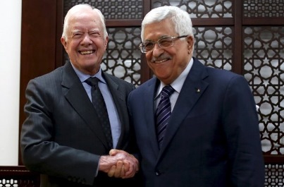 20150505 jimmy carter y mahmud abbas