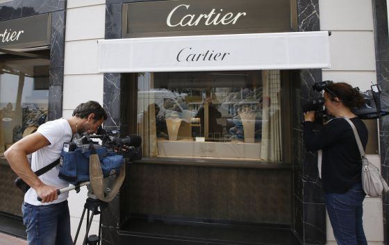 NUEVO ROBO ESPECTACULAR EN CANNES