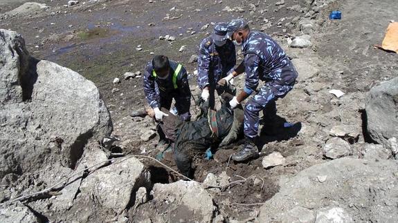 20150509 langtang dos 575x323