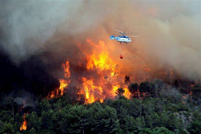 GRAVE INCENDIO EN LA VALL D‘EBO