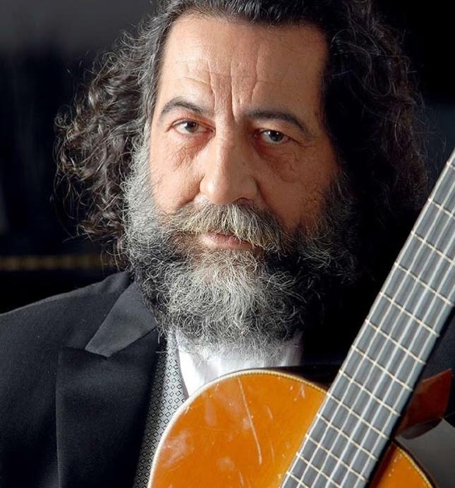 BUEN VIAJE A MANUEL, QUE SE VA A CANTAR Y TOCAR A OTROS LUGARES