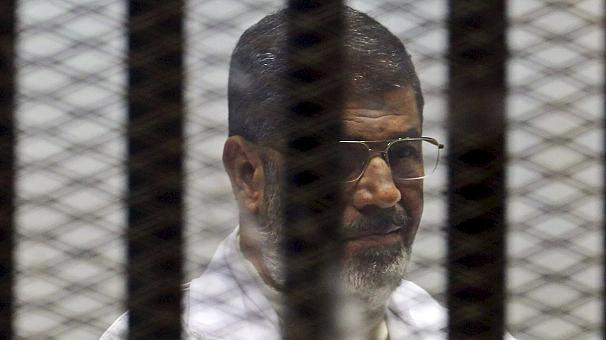 NOTICIAS CONFUSAS DESDE EGIPTO EN RELACIÓN A MURSI