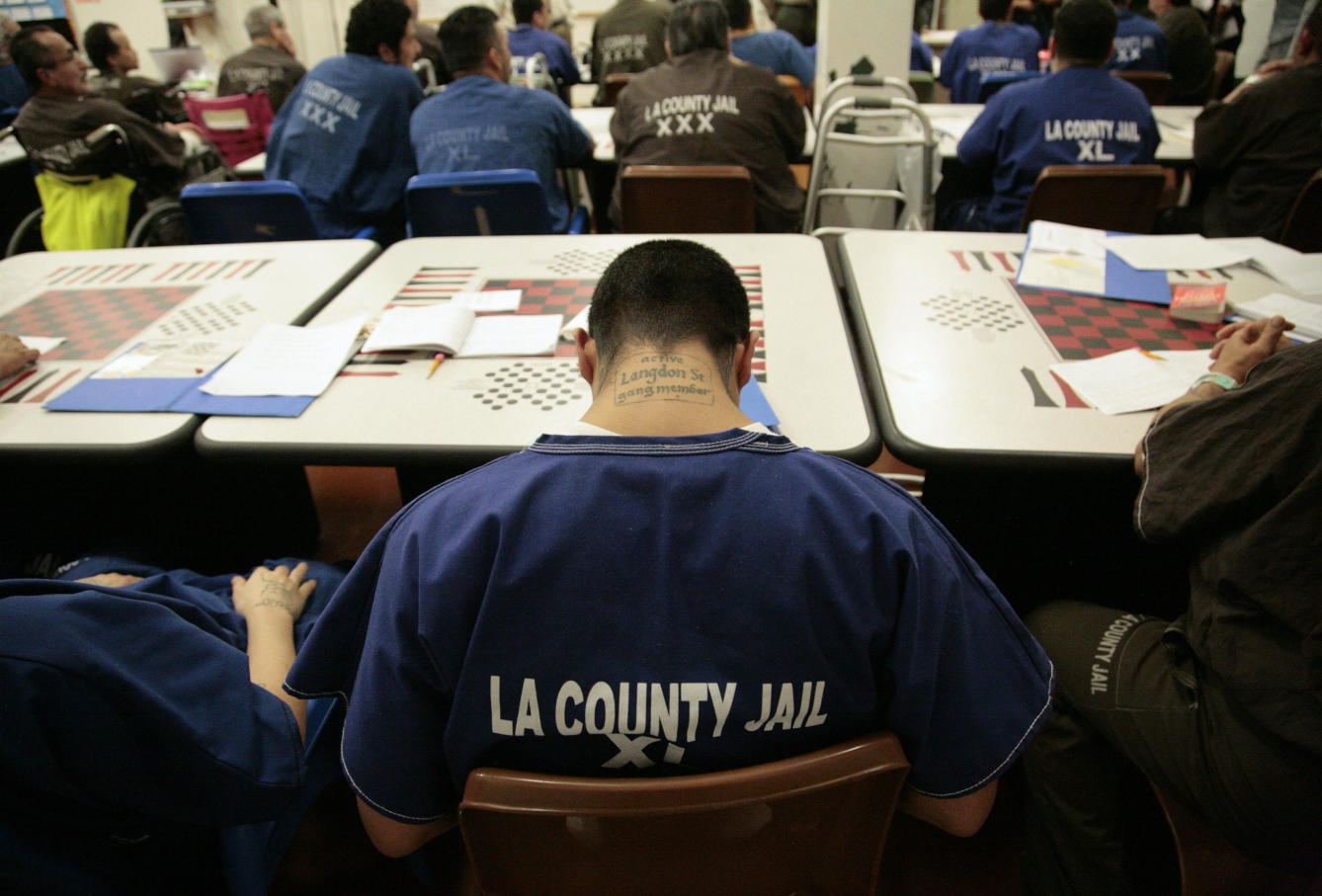 OBAMA PRESIDE UN PAÍS-PRISIÓN, Y SE SIGUE OLVIDANDO DE GUANTÁNAMO