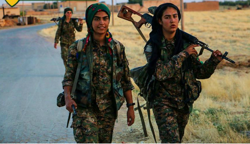 20150818 patriot Kurdistán guerrilleras
