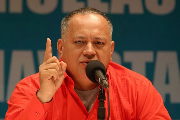 DEMANDA MULTIMILLONARIA DE CABELLO CONTRA LA PRENSA
