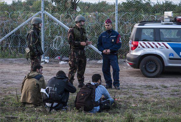 HUNGRÍA COMIENZA A DETENER A MIGRANTES SIN DOCUMENTACIÓN